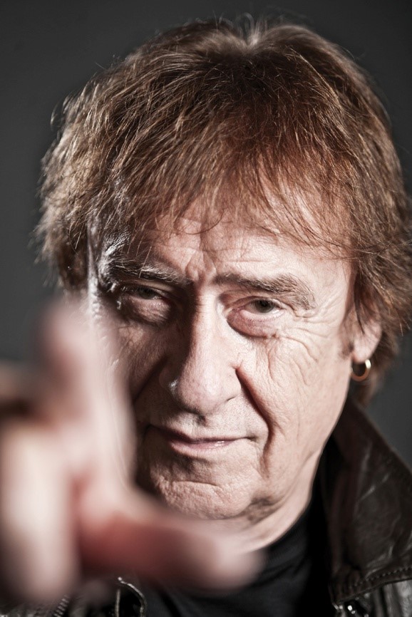 Dieter Maschine Birr singt heute im Bürgerhaus